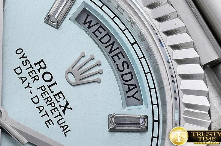 0118 Durable RDD0206A – DayDate 668